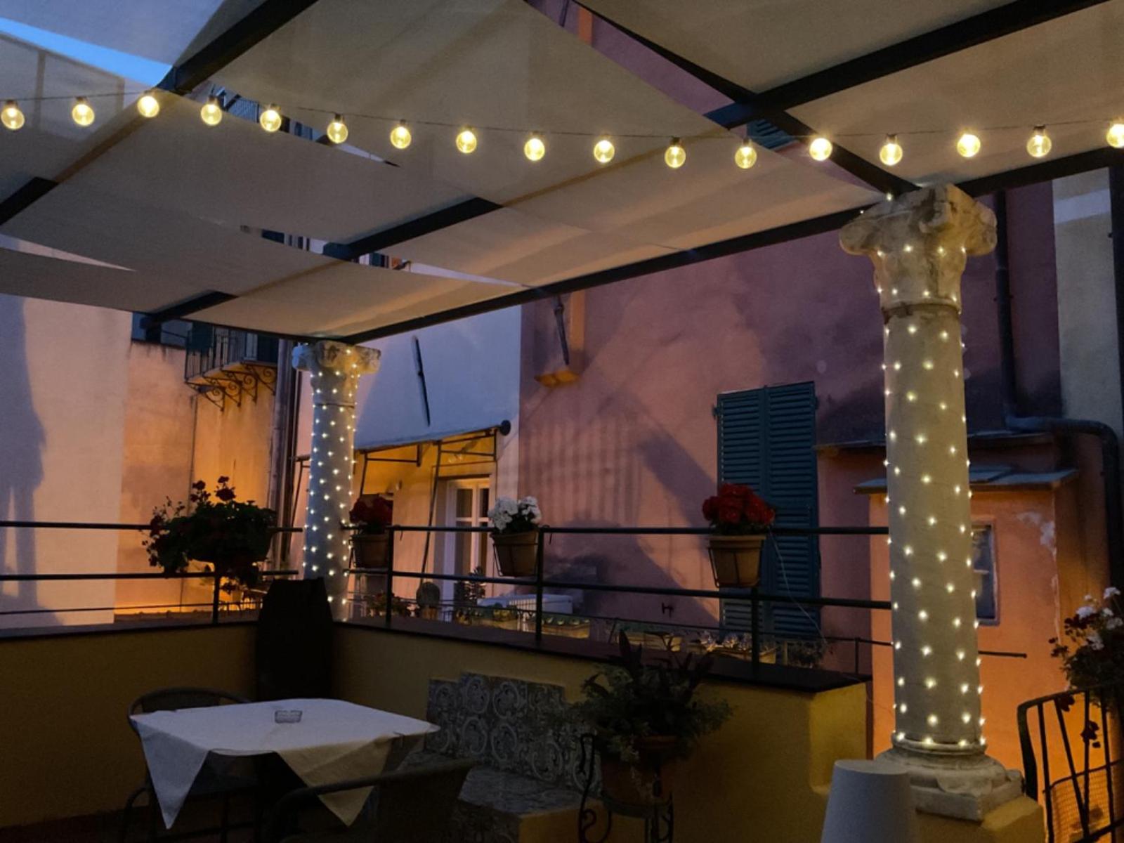 Bed & Breakfast Scia Dina トイラーノ エクステリア 写真
