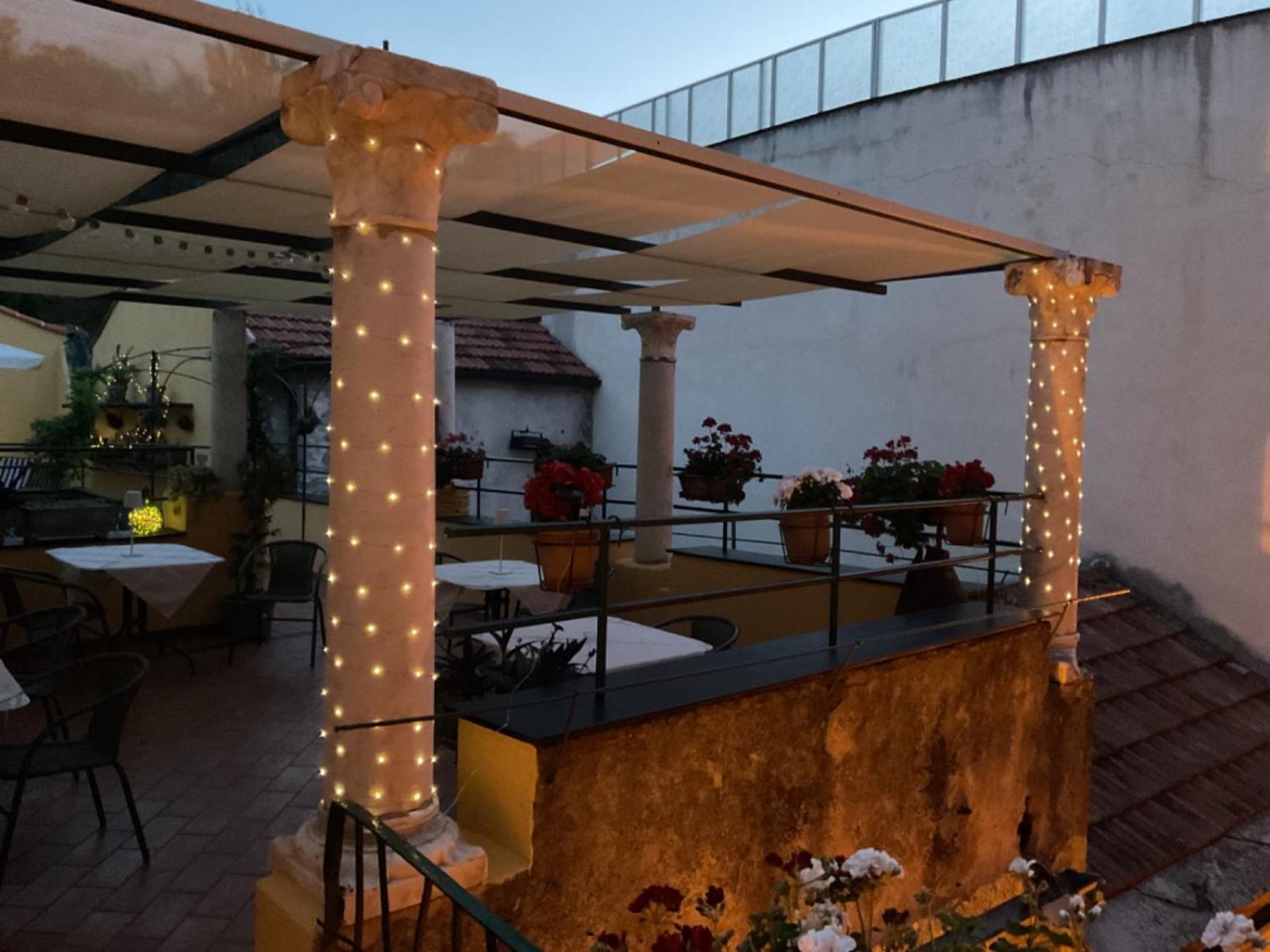 Bed & Breakfast Scia Dina トイラーノ エクステリア 写真