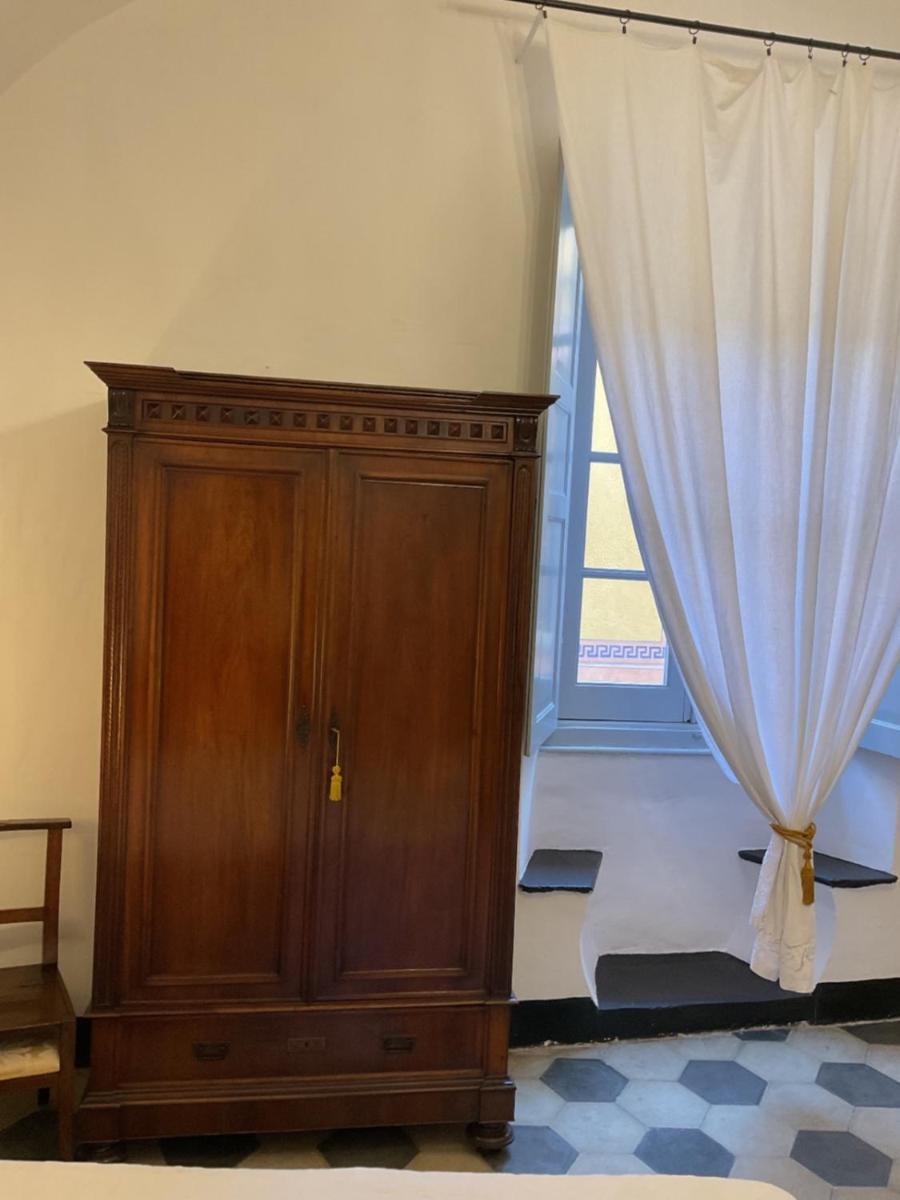 Bed & Breakfast Scia Dina トイラーノ エクステリア 写真